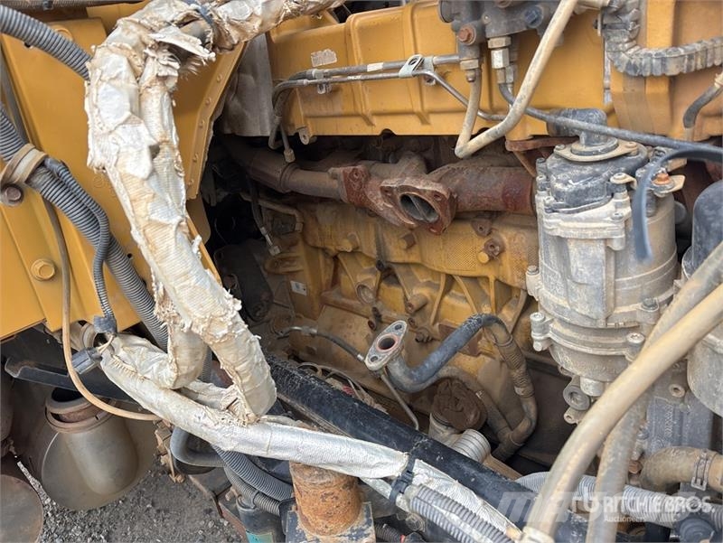 CAT CT660S Tovornjaki za vodo