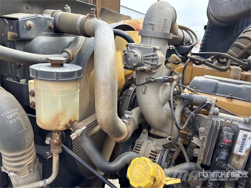 CAT CT660S Tovornjaki za vodo