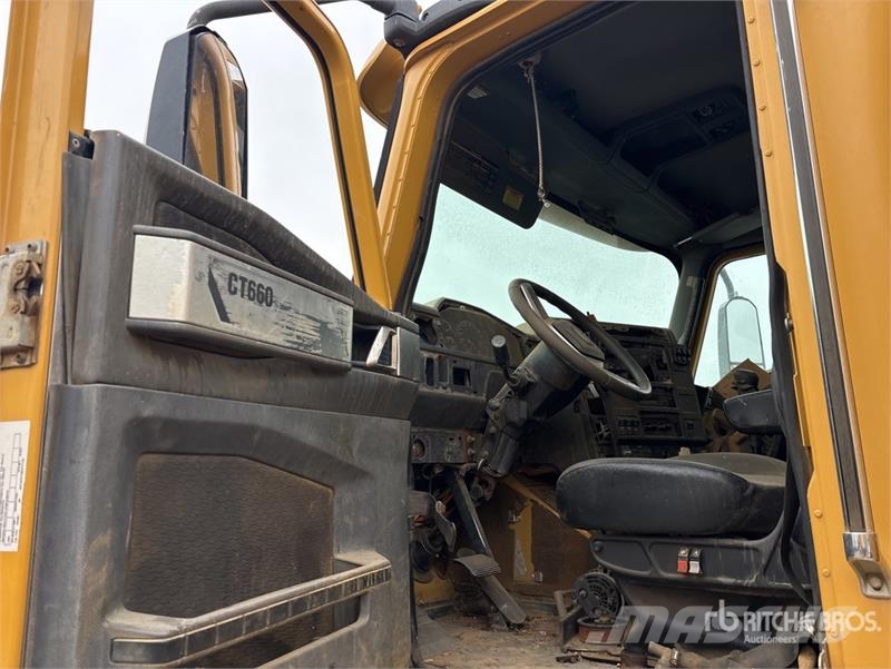 CAT CT660S Tovornjaki za vodo