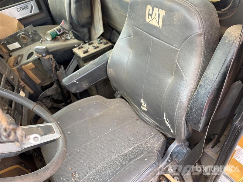 CAT CT660S Tovornjaki za vodo