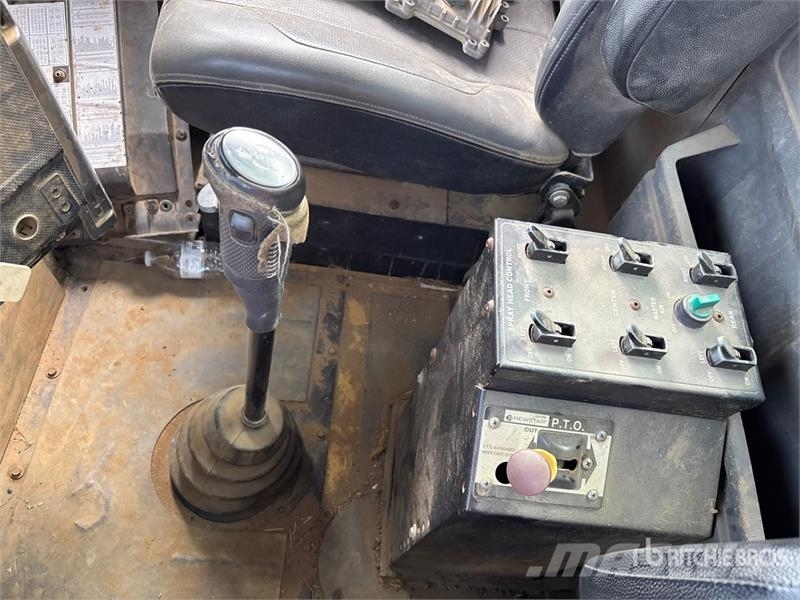 CAT CT660S Tovornjaki za vodo