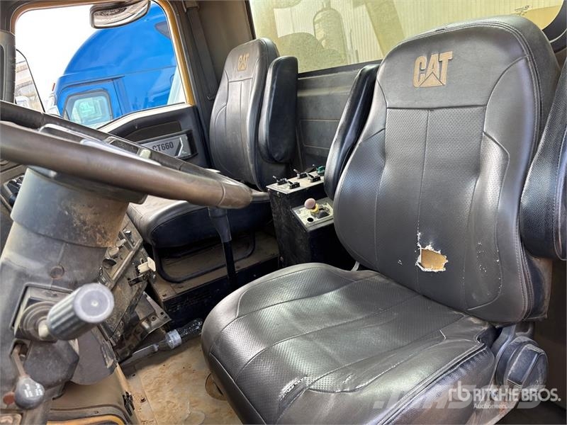 CAT CT660S Tovornjaki za vodo