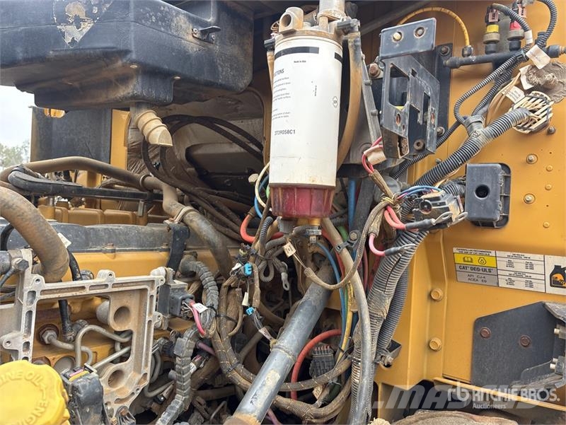 CAT CT660S Tovornjaki za vodo