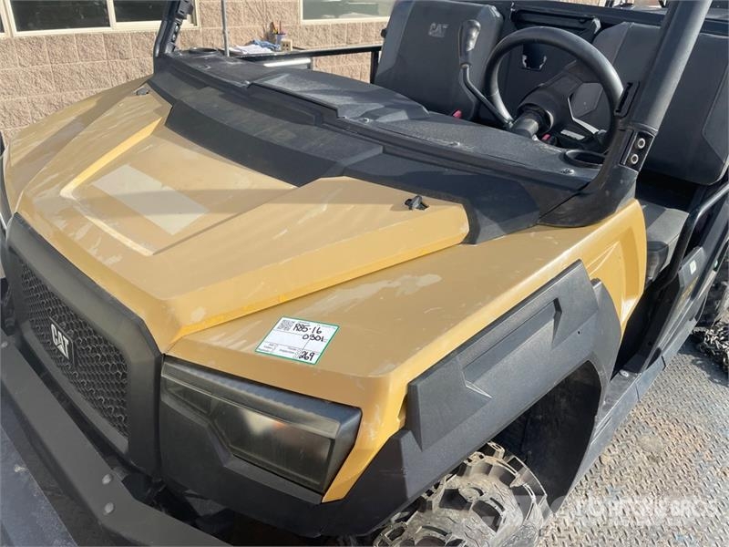 CAT CUV102D Utility Vehicle (Inoperable) ماكينات منفعة عامة