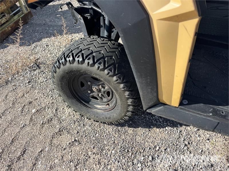 CAT CUV82 4x4 Utility Vehicle (Inoperable) ماكينات منفعة عامة