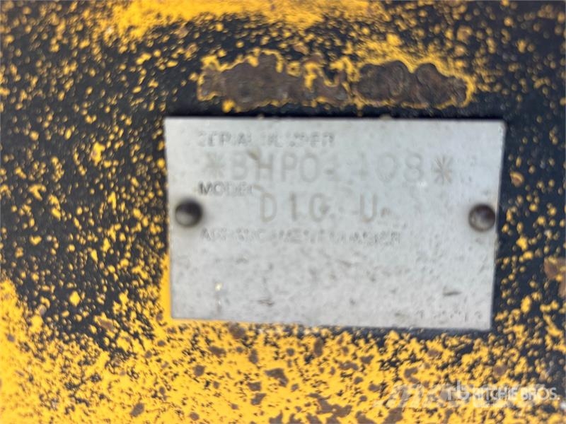 CAT D10T Bandschaktare