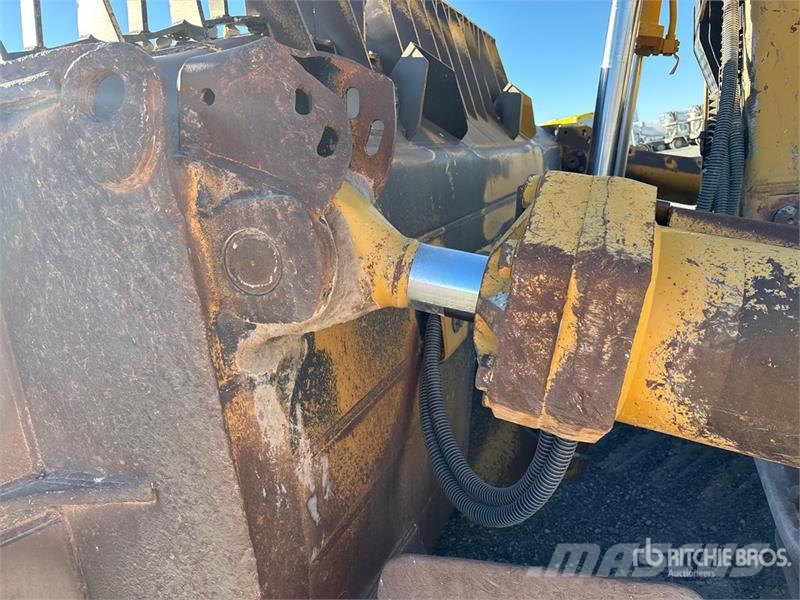 CAT D10T Bandschaktare