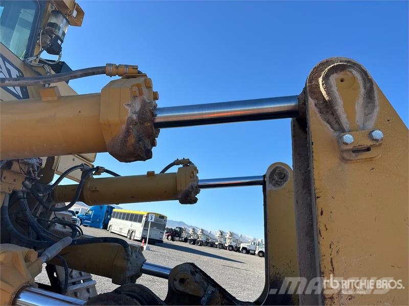 CAT D10T Bandschaktare