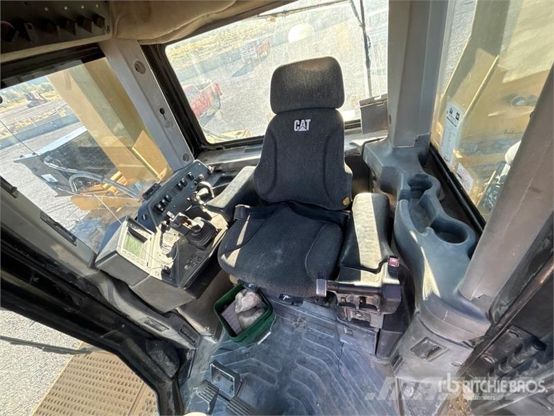 CAT D10T Bandschaktare