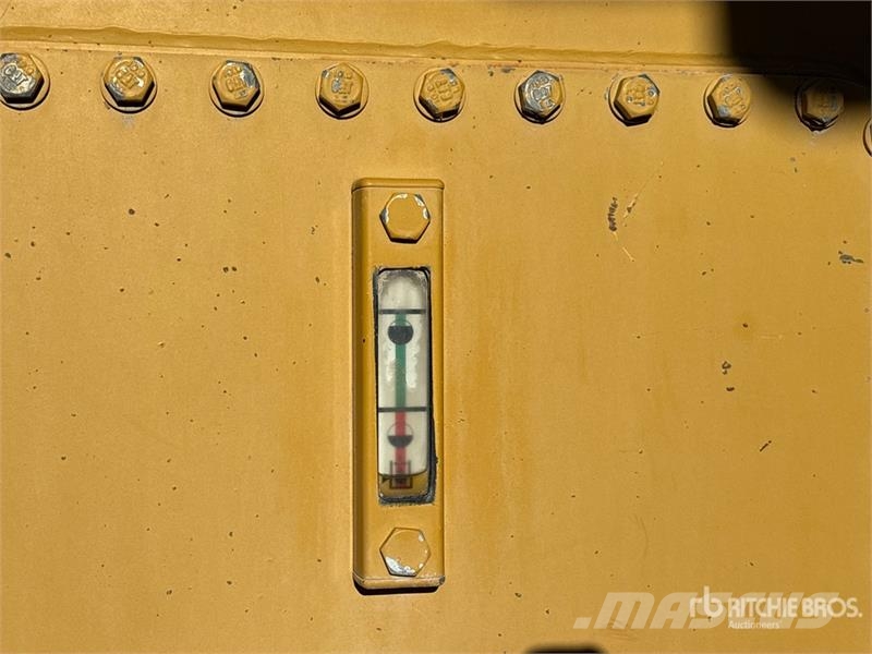 CAT D10T Bandschaktare
