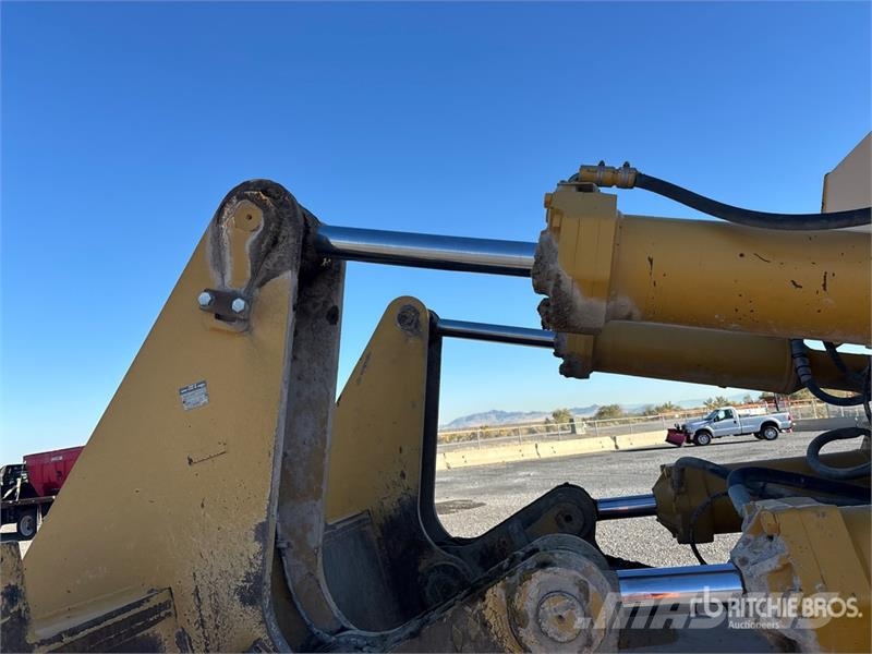 CAT D10T Bandschaktare