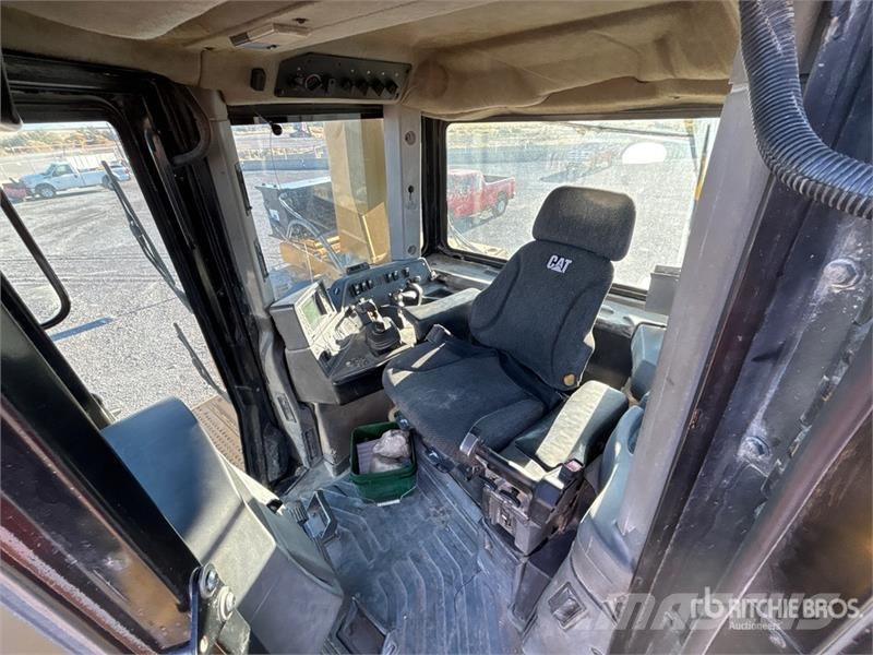 CAT D10T Bandschaktare