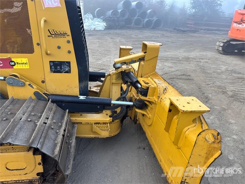 CAT D3K2 LGP Buldozer sobre oruga
