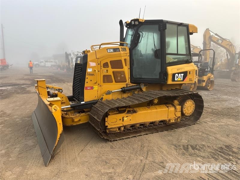 CAT D3K2 LGP Buldozer sobre oruga