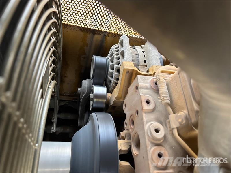 CAT D3K2 LGP Buldozer sobre oruga