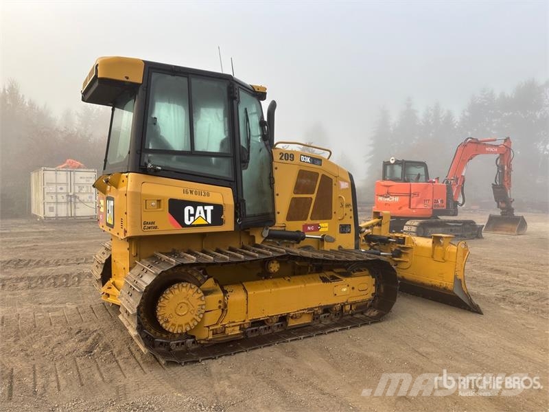 CAT D3K2 LGP Buldozer sobre oruga