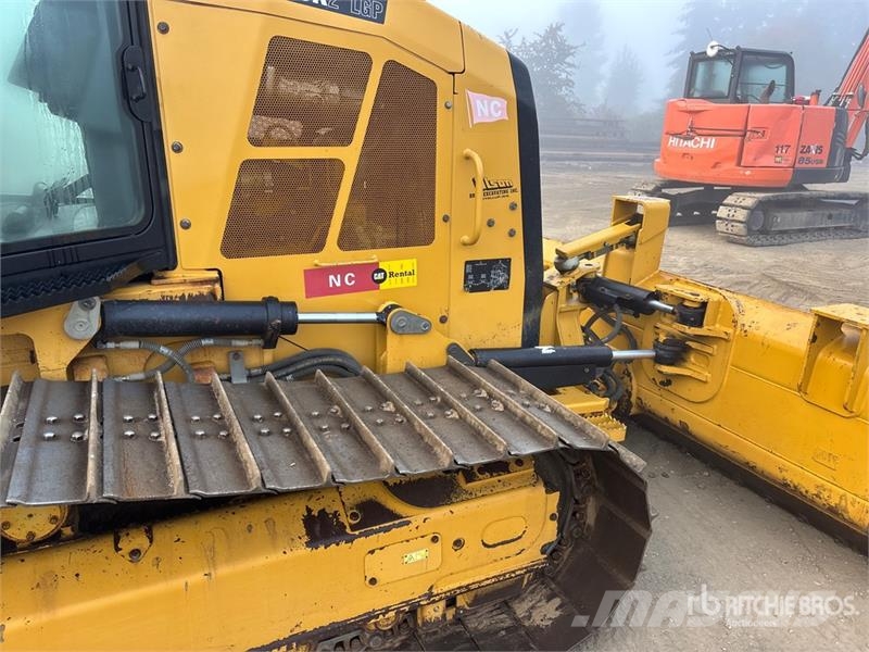 CAT D3K2 LGP Buldozer sobre oruga