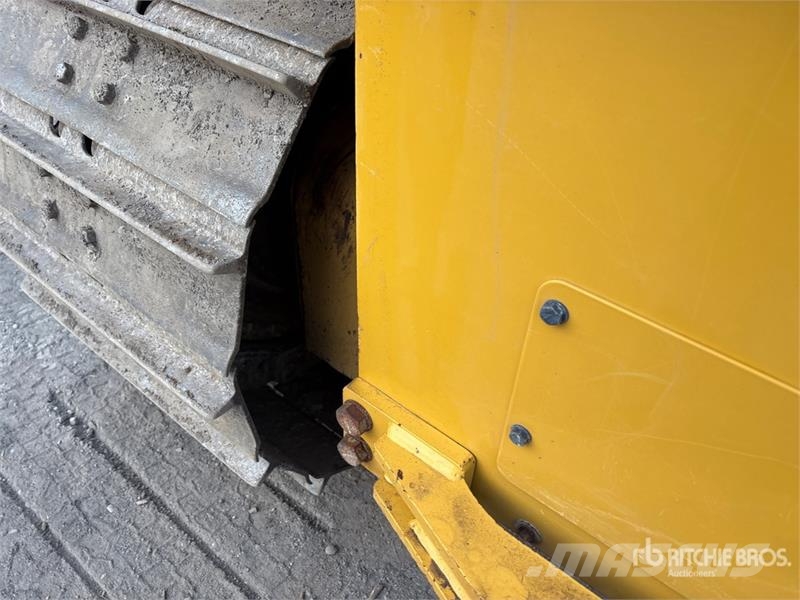 CAT D3K2 LGP Buldozer sobre oruga