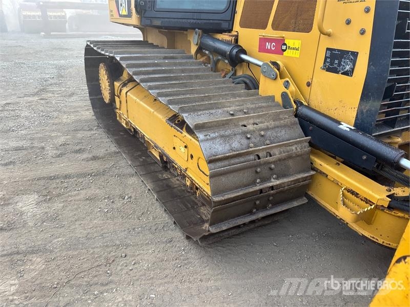 CAT D3K2 LGP Buldozer sobre oruga