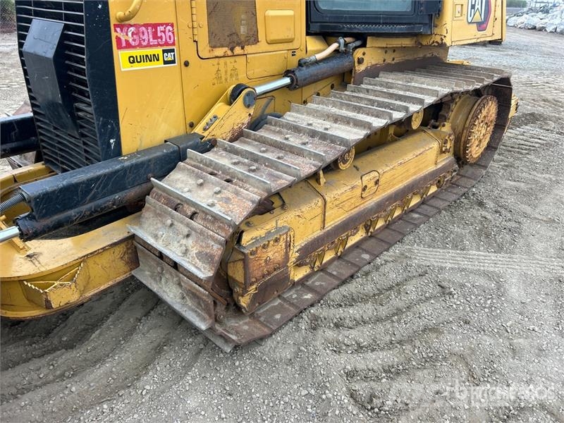 CAT D4 Buldožerji goseničarji