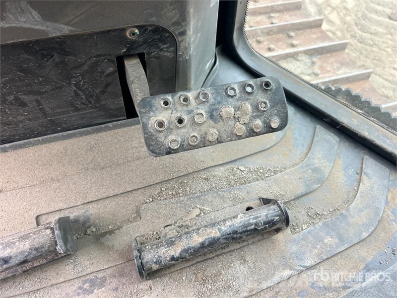 CAT D4 Buldožerji goseničarji