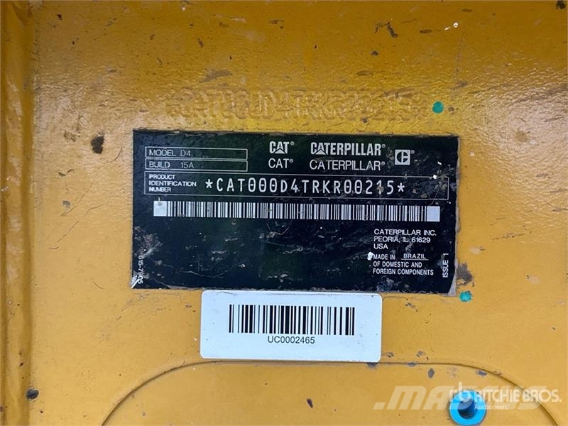 CAT D4 Buldožerji goseničarji