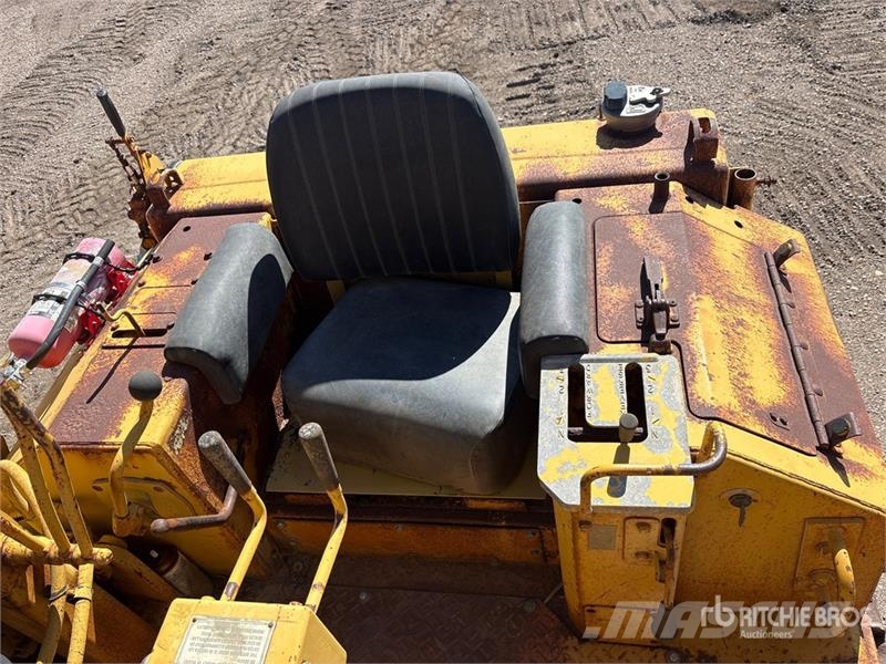 CAT D4E Pipelayer Buldožerji za polaganje cevi