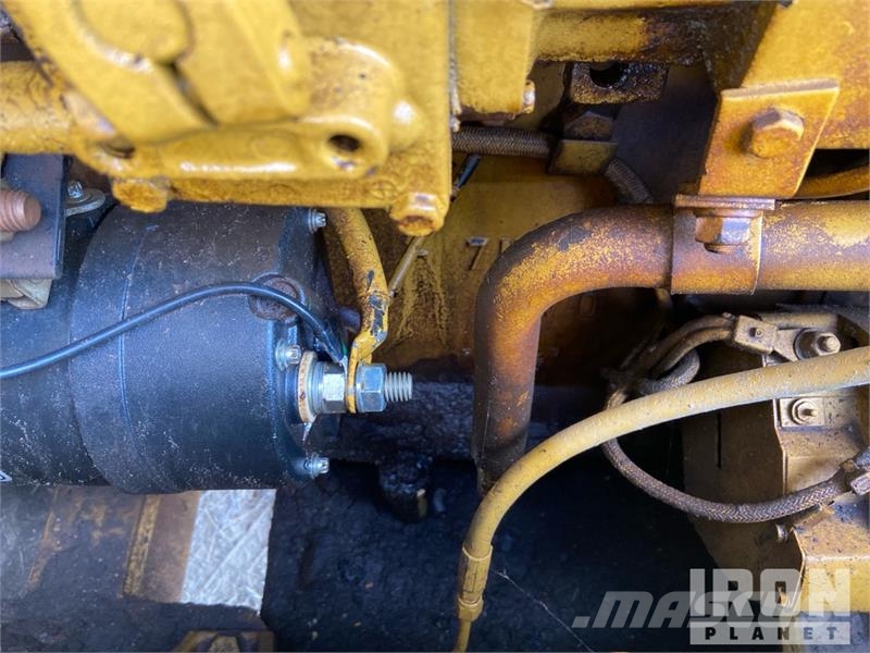 CAT D4E Pipelayer w/ Midwestern CatD4EX Conversion Poseur de canalisation