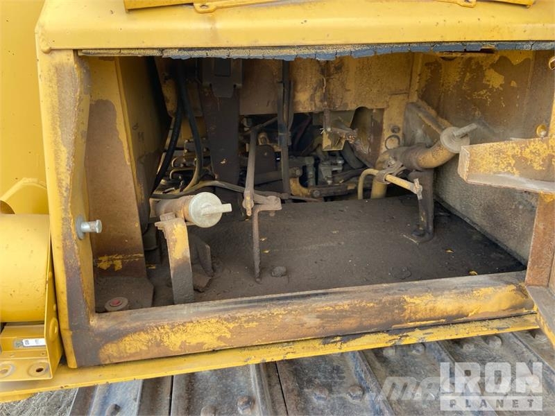 CAT D4E Pipelayer w/ Midwestern CatD4EX Conversion Poseur de canalisation