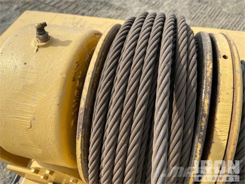 CAT D4E Pipelayer w/ Midwestern CatD4EX Conversion Poseur de canalisation