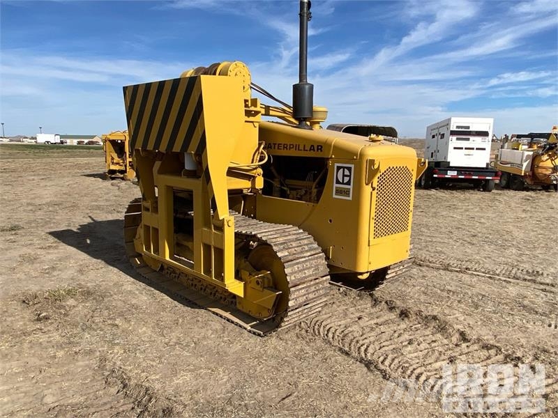 CAT D4E Pipelayer w/ Midwestern Conversion Poseur de canalisation