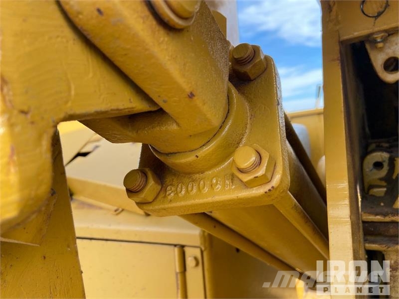 CAT D4E Pipelayer w/ Midwestern CatD4EX Conversion Poseur de canalisation