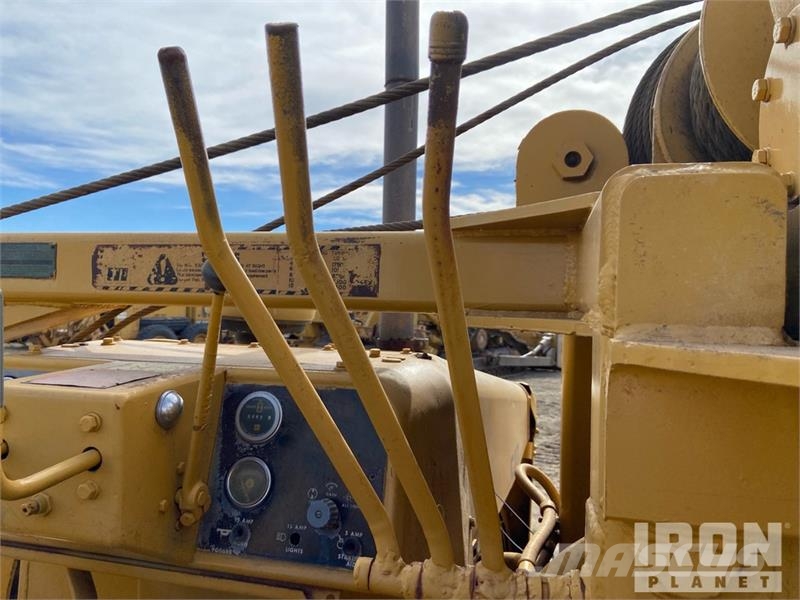 CAT D4E Pipelayer w/ Midwestern CatD4EX Conversion Poseur de canalisation