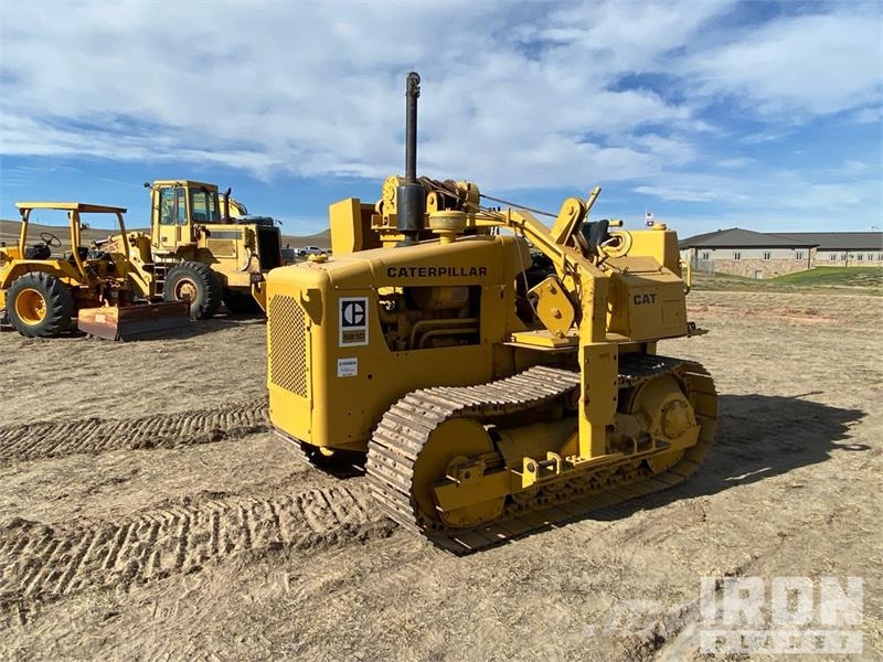CAT D4E Pipelayer w/ Midwestern Conversion Poseur de canalisation