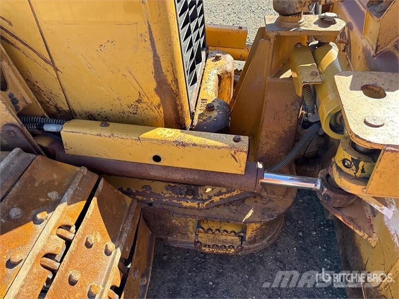 CAT D4G XL Crawler Dozer Buldozer sobre oruga