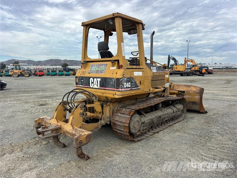 CAT D4G XL Crawler Dozer Buldožerji goseničarji