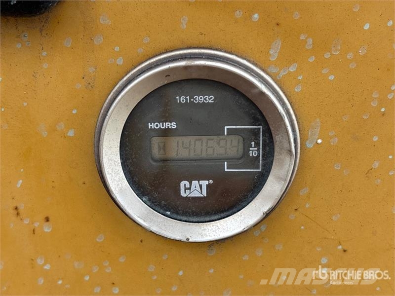 CAT D4G XL Crawler Dozer Buldožerji goseničarji