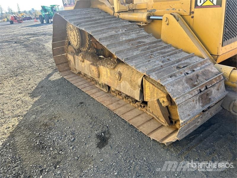 CAT D4H Crawler Dozer Buldooserid