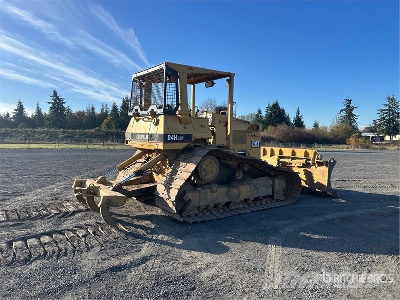 CAT D4H Crawler Dozer Buldooserid