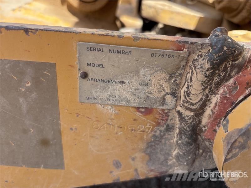 CAT D5C Series lll Pásové dozery