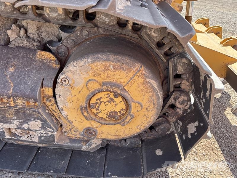 CAT D5C Series lll Pásové dozery