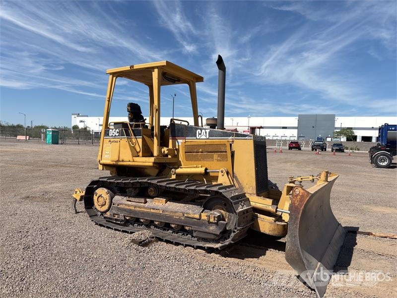 CAT D5C Series lll Pásové dozery