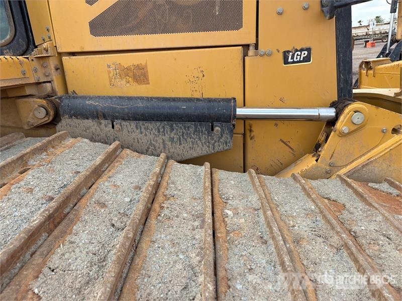 CAT D6 lánctalpas dózerek