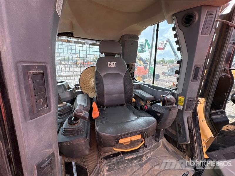 CAT D6 lánctalpas dózerek