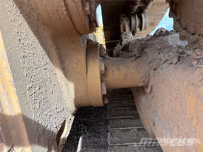 CAT D6 lánctalpas dózerek