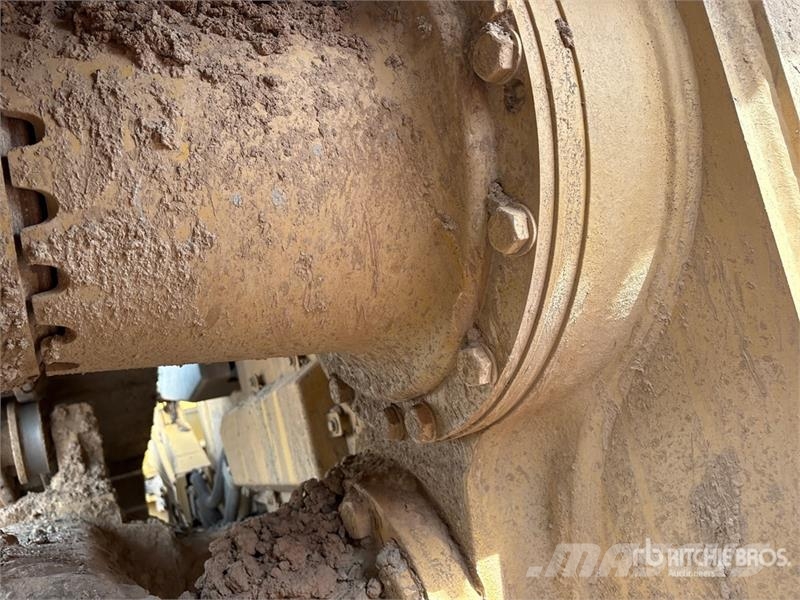 CAT D6 lánctalpas dózerek