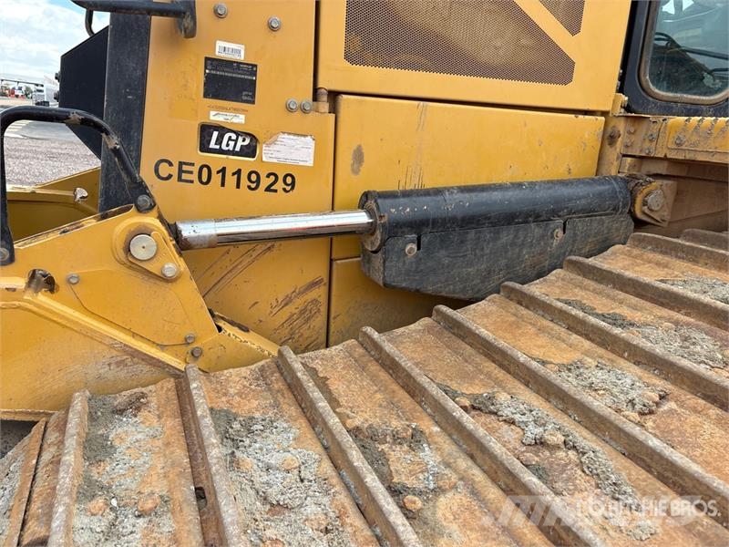 CAT D6 lánctalpas dózerek