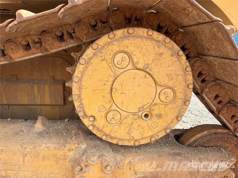 CAT D6 lánctalpas dózerek