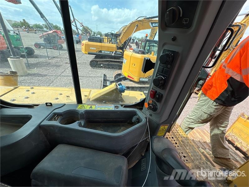 CAT D6 lánctalpas dózerek