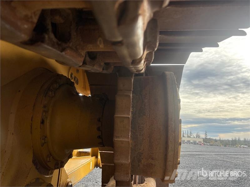 CAT D6 XE LGP Crawler Dozer Crawler dozers